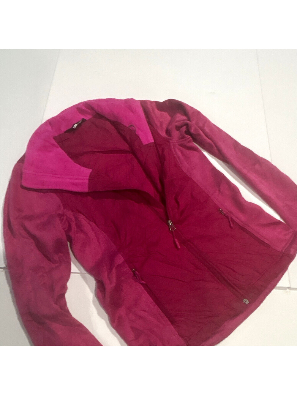 The North Face Women’s Pink Solid Embroidered Logo Zip-Front Short Jacket S